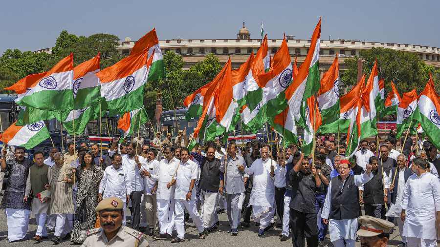 Congress Led Opposition Marches With Tricolor In Parliament