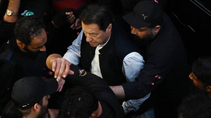 Former Pak PM And PTI Chief Imran Khan Arrested